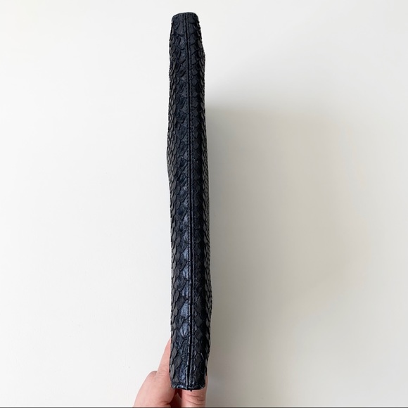 Vintage Snakeskin black leather clutch - Picture 3 of 14